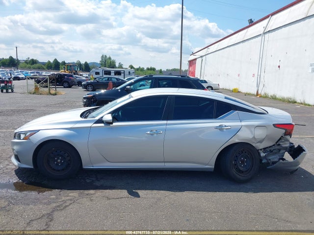 Nissan 2019 2019 1N4BL4BVXKC154254 Image 15