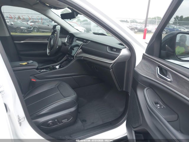 1C4RJHBG7P8109824 Jeep Grand Cherokee