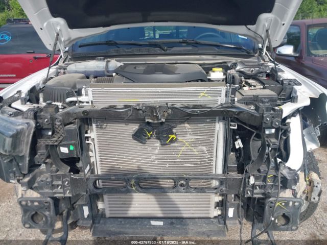 2025 RAM 1500 1C6SRFLP1SN576994 Photo 9