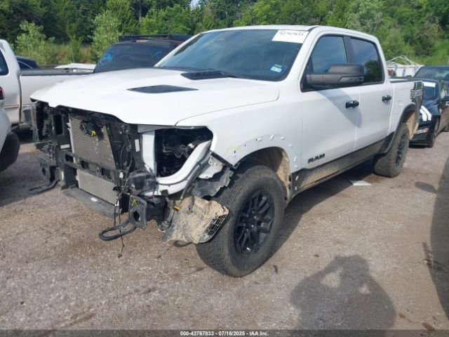 2025 RAM 1500 1C6SRFLP1SN576994 Photo 1