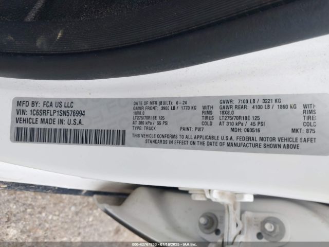 2025 RAM 1500 1C6SRFLP1SN576994 Photo 8
