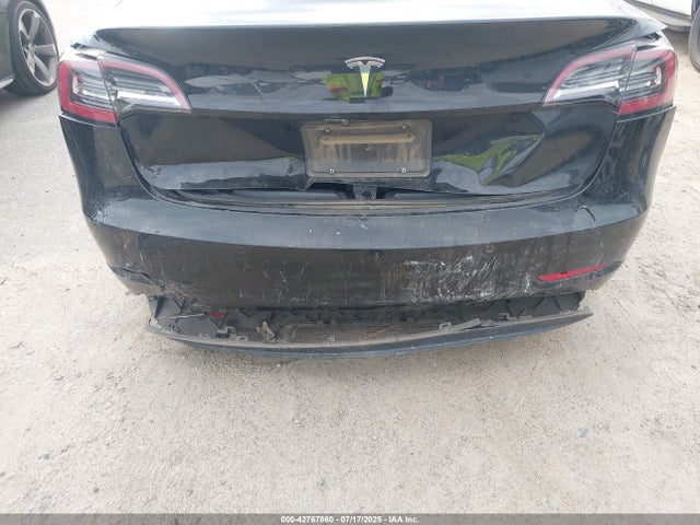 2019 TESLA MODEL 3 5YJ3E1EA0KF395341 Photo 5