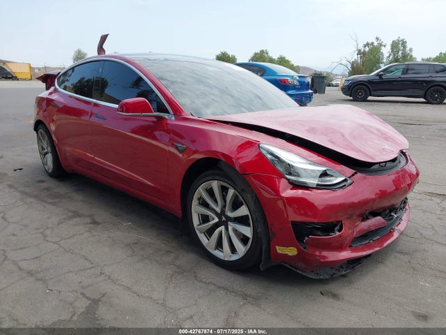 2019 TESLA MODEL 3 5YJ3E1EA6KF537028 Photo 0