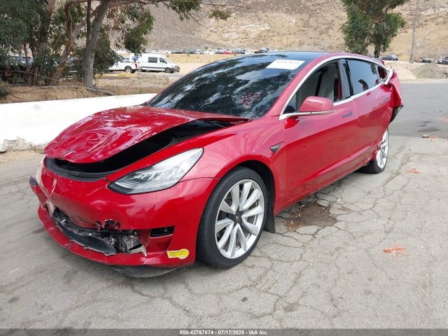 2019 TESLA MODEL 3 5YJ3E1EA6KF537028 Photo 1