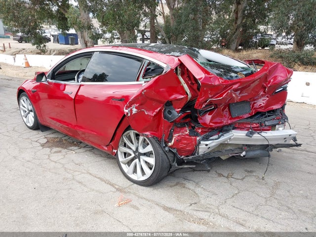 2019 TESLA MODEL 3 5YJ3E1EA6KF537028 Photo 2