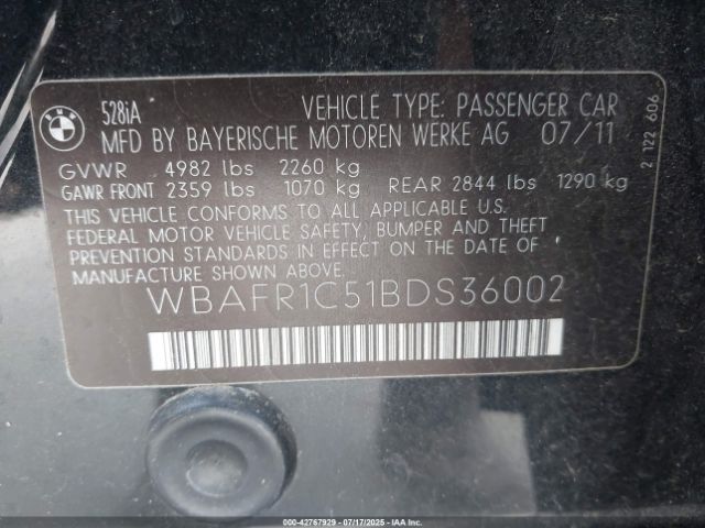 2011 BMW 528I WBAFR1C51BDS36002 Photo 8