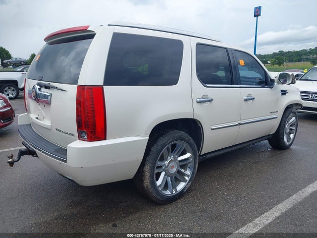 2013 CADILLAC ESCALADE 1GYS4DEF6DR329072 Photo 3