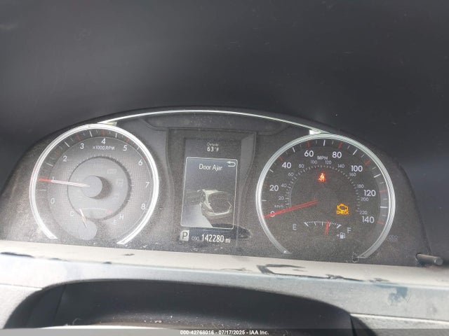 4T1BF1FK0HU678172 Toyota 2ar-fe