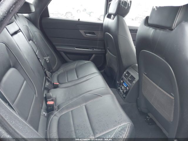 2020 JAGUAR XF SAJBM4FV5LCY86697 Photo 7