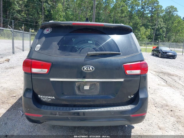 KIA SEDONA LX 2016 KNDMB5C17G6212995 Image 17
