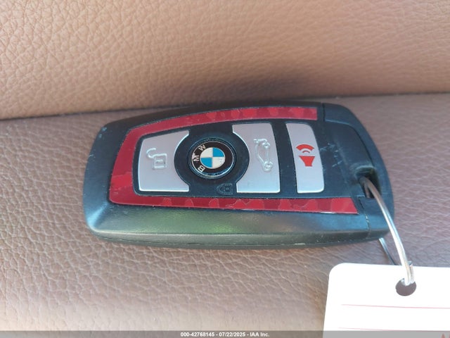 WBA8E3G53GNT75379 BMW 328I