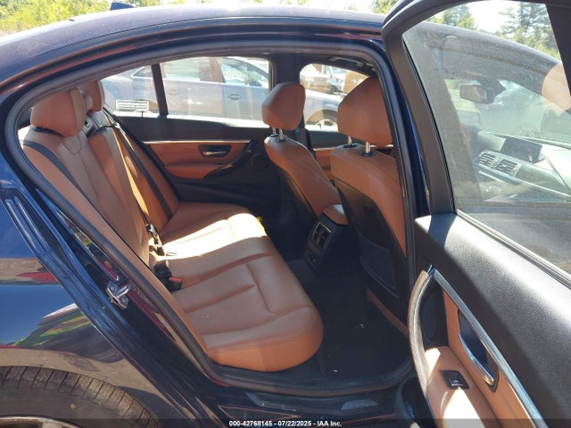 WBA8E3G53GNT75379 BMW 328I