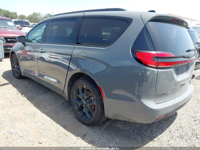 2025 CHRYSLER PACIFICA 2C4RC1GG4SR520430 Photo 2