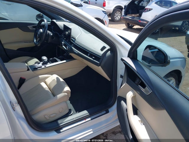 2022 AUDI A4 WAUEAAF47NN015119 Photo 4
