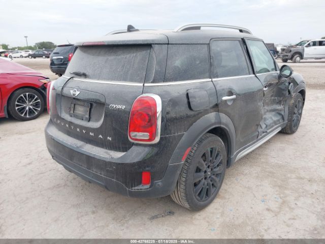 2018 MINI COUNTRYMAN WMZYS7C34J3B63250 Photo 3