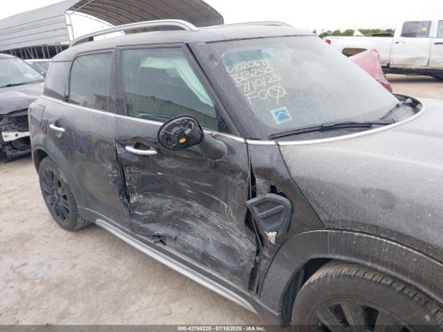 2018 MINI COUNTRYMAN WMZYS7C34J3B63250 Photo 5
