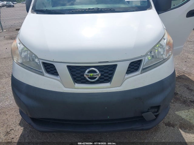 3N6CM0KN7FK701806 Nissan 2015