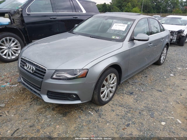 2011 AUDI A4 WAUFFAFL0BN033938 Photo 1