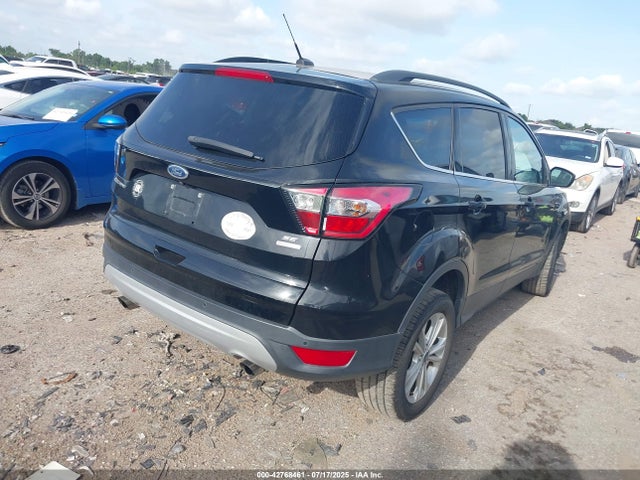 1FMCU0G99HUF05590 Ford 2017