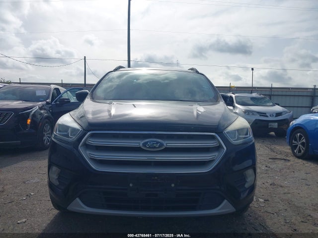 1FMCU0G99HUF05590 Ford 2017