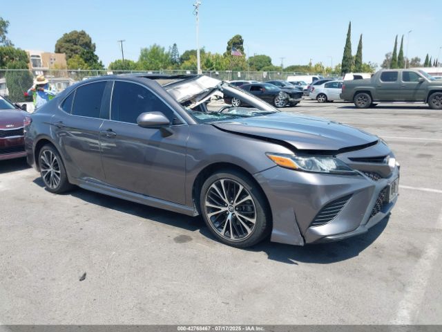 2018 TOYOTA CAMRY 4T1B11HK1JU599790