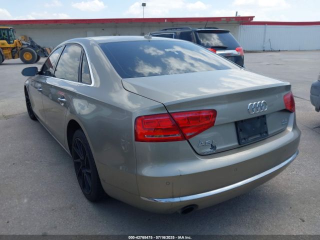 2012 AUDI A8 L WAURVAFD1CN010078 Photo 2