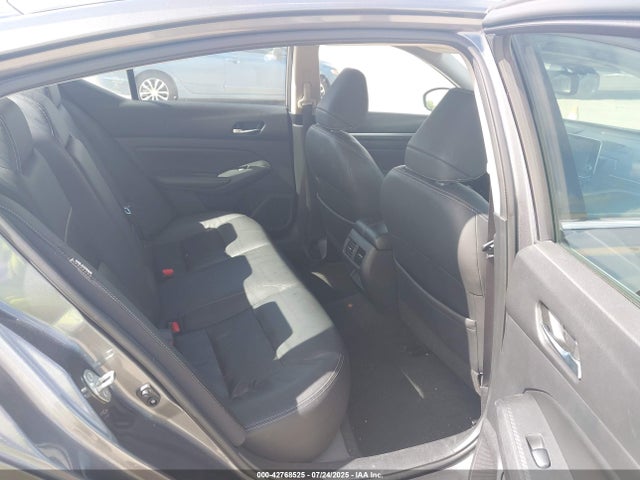 Nissan 2019 2019 1N4BL4EV4KC223788 Image 8