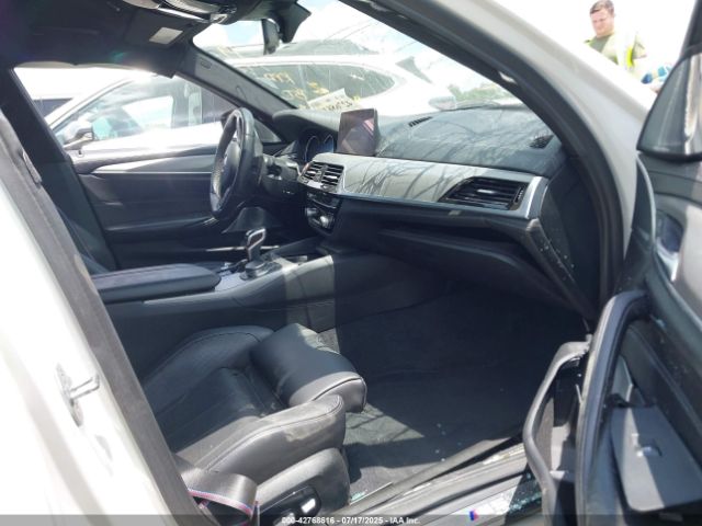 2019 BMW M5 WBSJF0C57KB447208 Photo 4