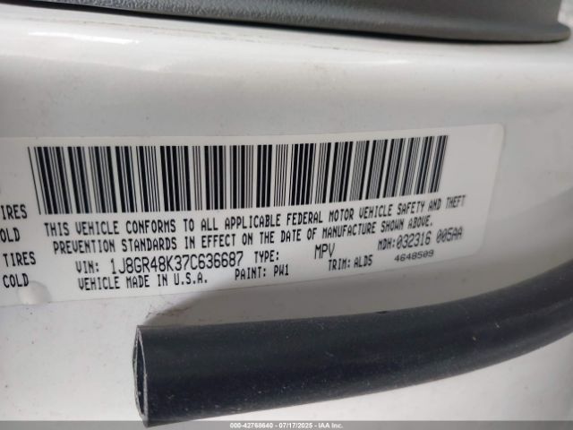 2007 JEEP GRAND CHEROKEE 1J8GR48K37C636687 Photo 8