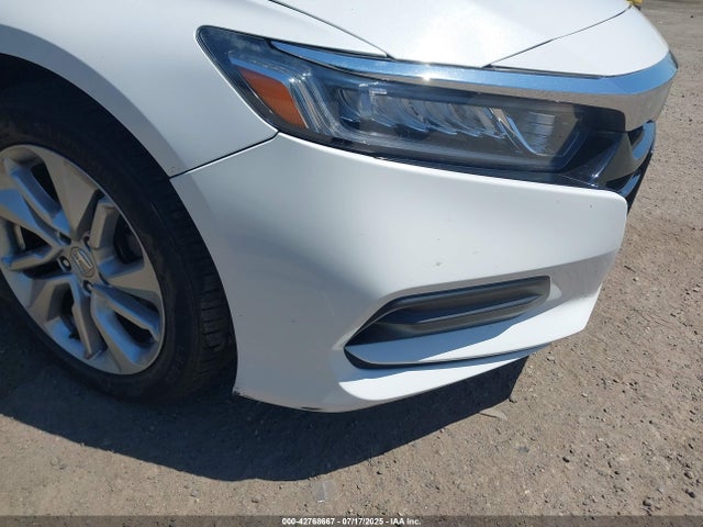 Honda l15be 2018 1HGCV1F1XJA260357 Image 18