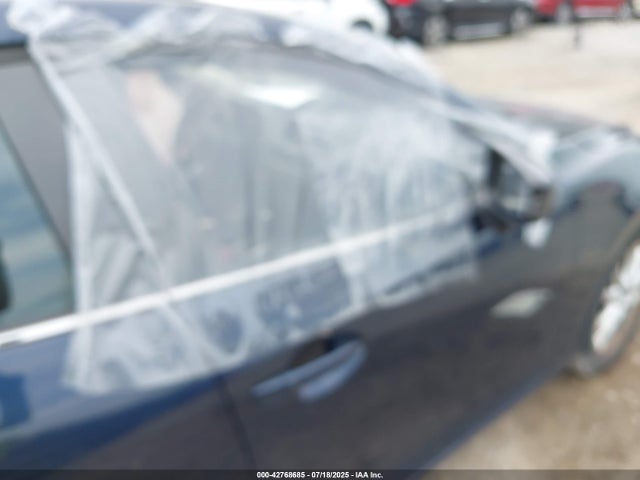 JM1BM1V78E1181679 Mazda pe