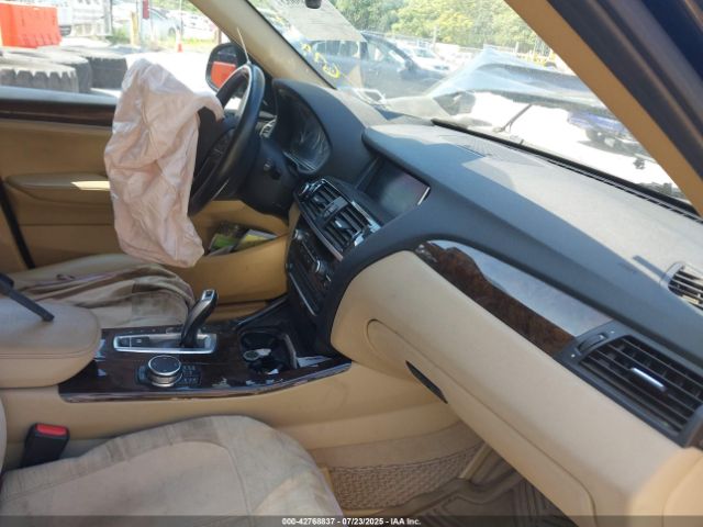2015 BMW X3 5UXWX9C51F0D55819 Photo 4