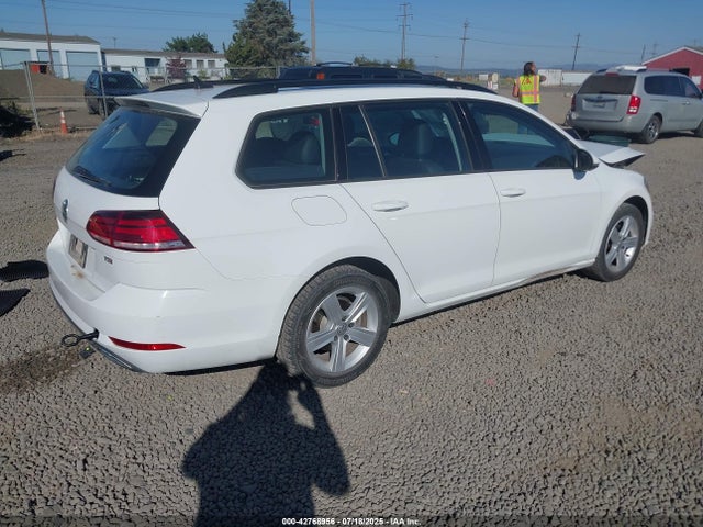 3VWD17AU9JM755698 Volkswagen GOLF SPORTWAGEN