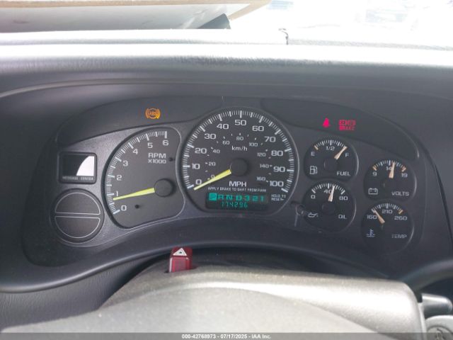 2001 CHEVROLET SUBURBAN 1500 3GNEC16T81G166386 Photo 6