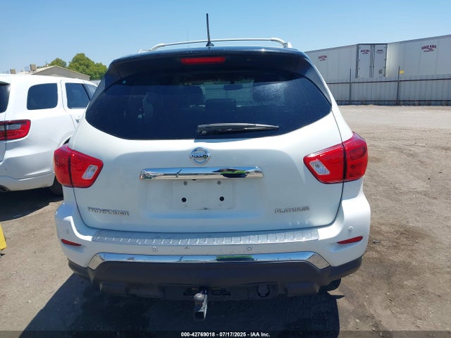Nissan 2017 2017 5N1DR2MN8HC685217 Image 16