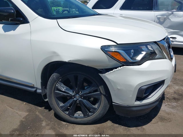 Nissan 2017 2017 5N1DR2MN8HC685217 Image 6