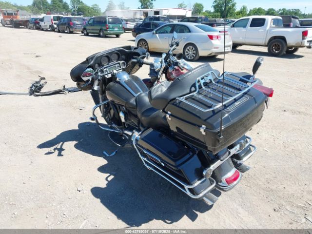 2010 HARLEY-DAVIDSON FLHTC 1HD1FF417AB602665 Photo 2