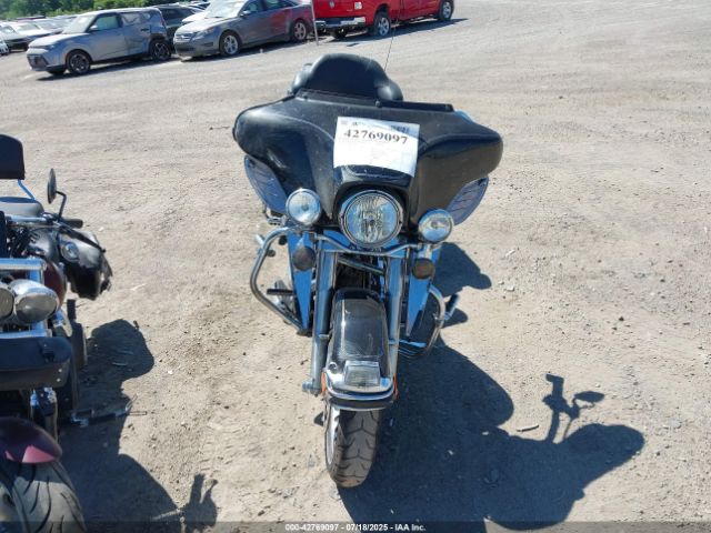 2010 HARLEY-DAVIDSON FLHTC 1HD1FF417AB602665 Photo 4