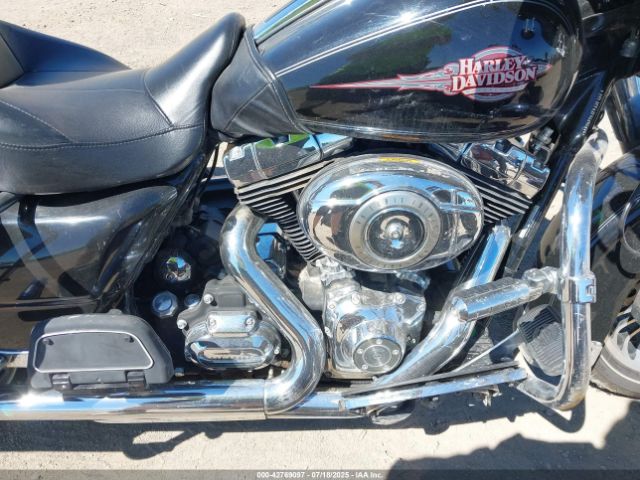 2010 HARLEY-DAVIDSON FLHTC 1HD1FF417AB602665 Photo 7