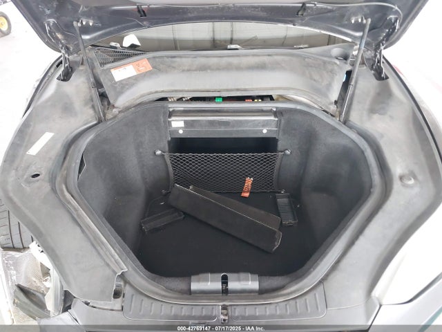 2015 TESLA MODEL S 5YJSA1S12FF100404 Photo 9