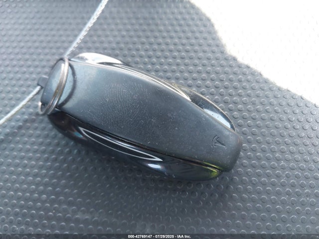 2015 TESLA MODEL S 5YJSA1S12FF100404 Photo 10