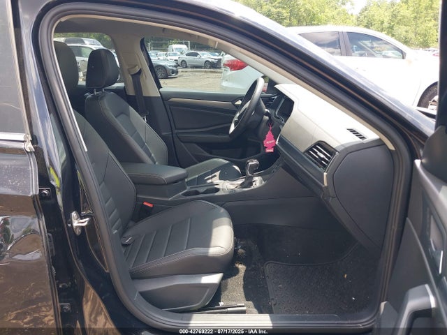 Aukcja sprzedaży 2024 Volkswagen Jetta 1.5t Se, vin: 3VW7M7BU9RM065738, numer aukcji: 42769222