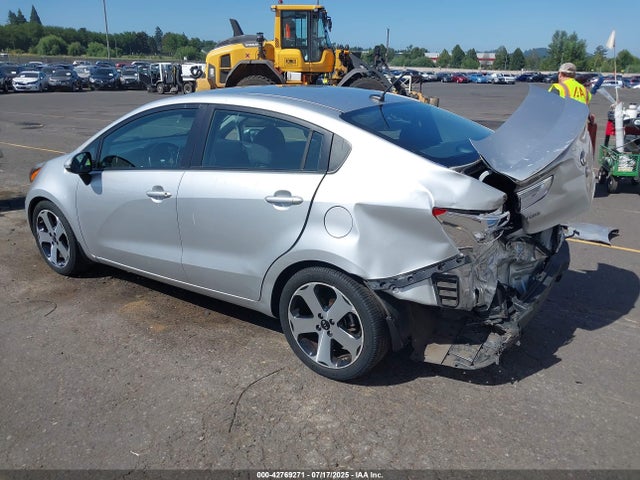 KIA dohc gamma 2015 KNADN4A34F6499701 Image 3