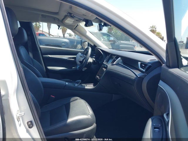 Infiniti 2022 2022 3PCAJ5BB3NF117559 Image 5