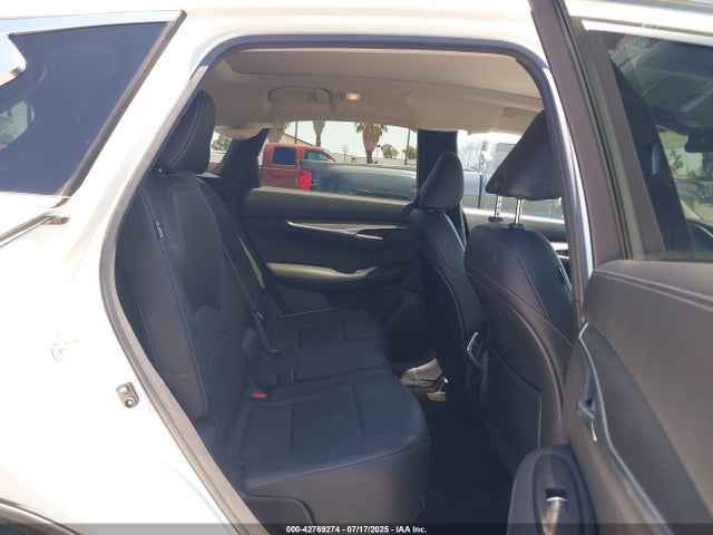 Infiniti 2022 2022 3PCAJ5BB3NF117559 Image 8