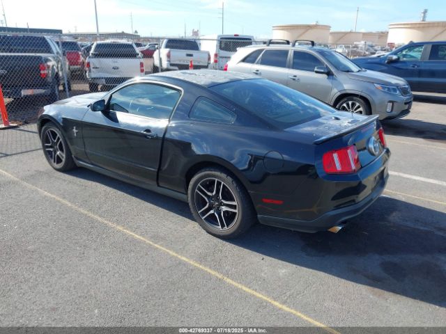 2011 FORD MUSTANG 1ZVBP8AM4B5156596 Photo 2