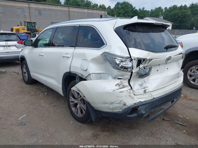Toyota 2gr-fe 2015 5TDJKRFH9FS113869 Image 6