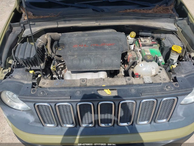 ZACCJABT5FPB36943 Jeep 2015