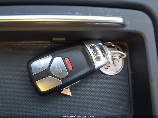 WA1A4AFY1J2219318 Audi SQ5
