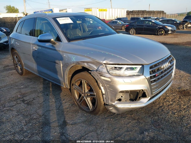 WA1A4AFY1J2219318 Audi SQ5